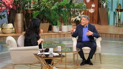 مابحبش حد يقولي كلمة دكتور.. نجل عبد الرحمن أبو زهرة يعلق على طريقة تقديمه مع منى الشاذلي