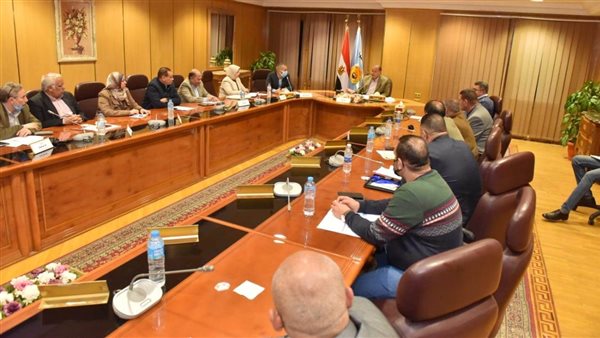 محافظ أسيوط