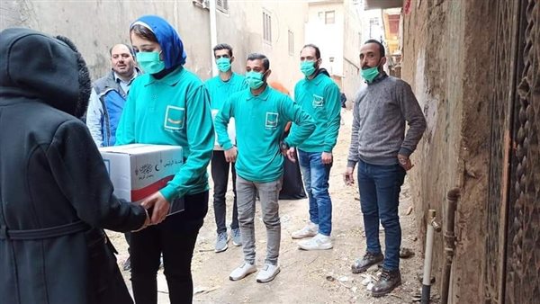 توزيع 200 ألف كرتونة