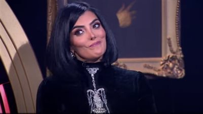 حورية فرغلي: بشوف ولد وبنت من عالم آخر عايشين في شقتي وبيهزروا معايا | فيديوجراف