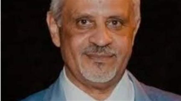 الدكتور أيمن حليم