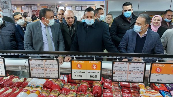 محافظ البحيرة يتفقد