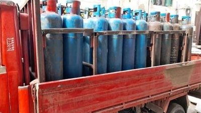 ضبط مواد بترولية وتموينية مُدعمة بالسوق السوداء خلال حملات لمباحث التموين بالإسكندرية 