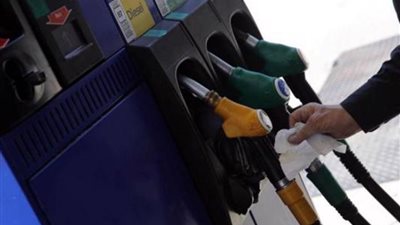 فرنسا تخفض سعر لتر البنزين 15 سنتًا بداية من أبريل المقبل ولمدة 4 أشهر