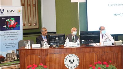 انطلاق الدورة الدولية التدريبية لزراعة الكلى بجامعة المنصورة