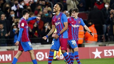 أوباميانج يقود هجوم برشلونة أمام أوساسونا في الدوري الإسباني