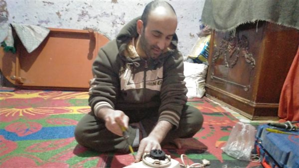 شاب فاقد للبصر بالمنوفية