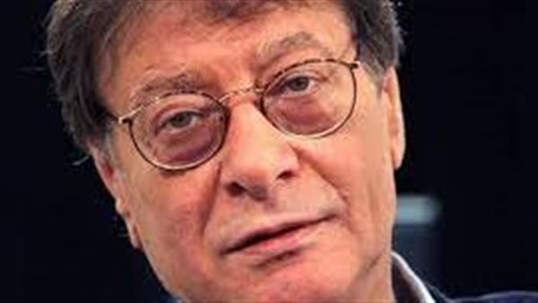 الشاعر محمود درويش