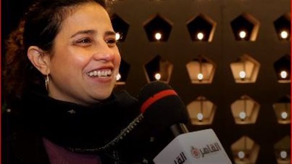 المخرجة نادين خان