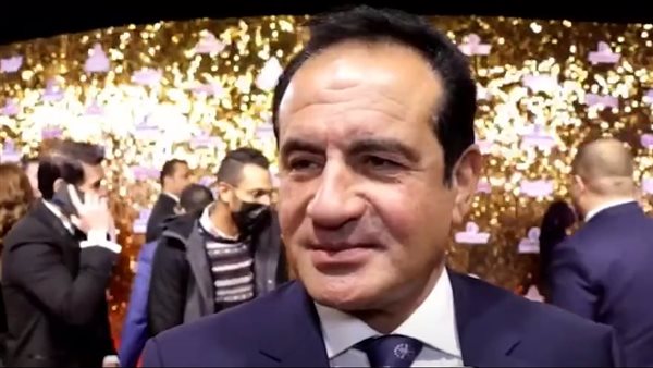 المطرب محمد ثروت