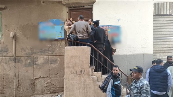 إغلاق ثلاثة منشآت