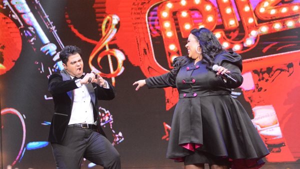 شيماء سيف وإسلام