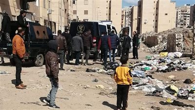 التحقيق في واقعة العثور على جثة طفل بصندوق قمامة في الجيزة
