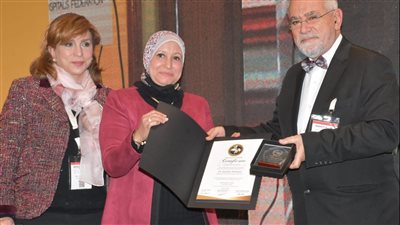 نقيب التمريض تؤكد أهمية التدريب المستمر لأطقم المستشفيات فى المحافظات