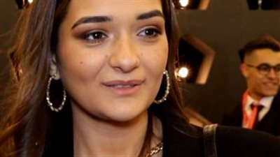 ملك أحمد زاهر: والدي علمنا أن المسرح هو الأساس.. وفيلم فارس يطرح قريبًا