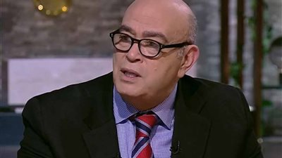 الحلول موجعة.. عماد الدين أديب: التداعيات الاقتصادية للحرب الروسية قاسية.. والإدارة المصرية منتبهة للأزمة