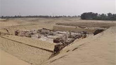 آثار أسيوط ترسل لجنة لمتابعة أعمال ترميم دير باويط