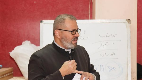  الأب كيرلس نظيم