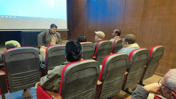 جانب من العرض