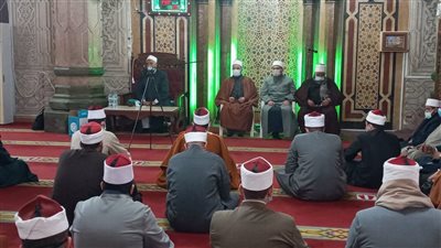 من هم الأئمة الموكل لهم تأدية الدروس الدينية داخل المساجد في رمضان هذا العام؟.. مصدر يجيب