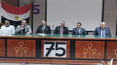 زراعة عين شمس تعقد ندوة للتعرف على أهمية تعليم الكبار والمشاركة المجتمعية