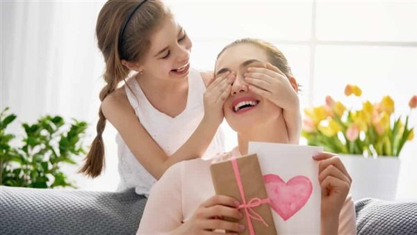 الاحتفال بيوم الأم