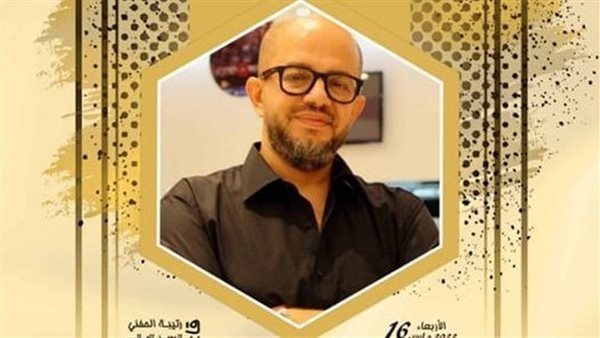 الكاتب عمر طاهر 