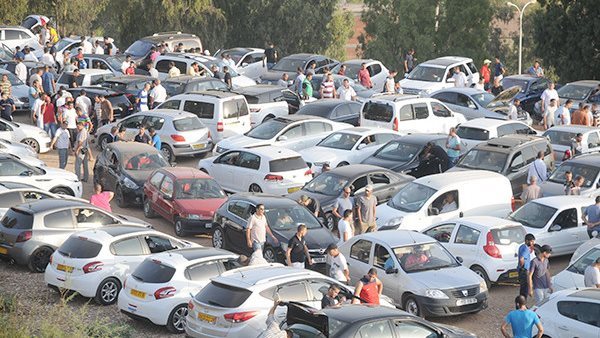 سيارات للعمل في أوبر