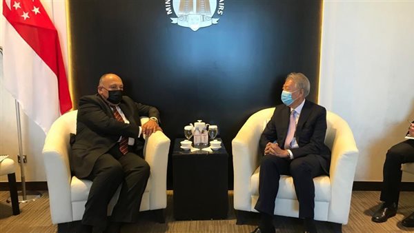 وزير الخارجية وكبير