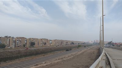 رياح شديدة تتسبب في اندلاع حريق وانهيار سطح أحد المنازل بسوهاج