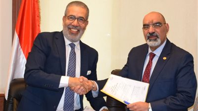 الصحة توافق على ضم أعضاء جمعية المؤلفين والملحنين تحت مظلة التأمين الصحي