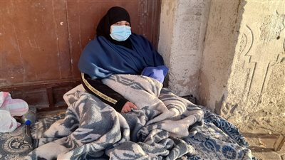 شروق طردها صاحب المنزل وتقيم بالشارع برفقة رضيع وفي أحشائها جنين بالإسكندرية.. نفسي الحصول على سكن 