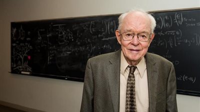 أُطلق اسمه على مهمة لناسا.. من هو عالم الفيزياء يوجين باركر؟