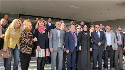 مستثمرو العاشر من رمضان عن الإجراءات الائتمانية: بقينا ملطشة.. ووزيرة الصناعة ترد