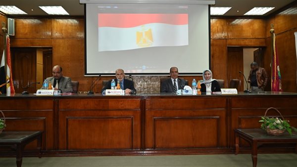 ملتقى التوظيف الثامن