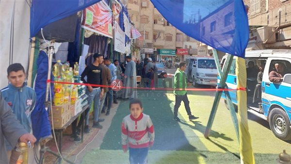 معرض أهلا بمركز إسنا