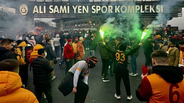 جماهير جالطة سراي