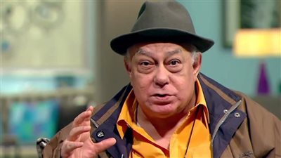 ابنة شوقي حجاب بعد خروجه من العناية المركزة: حالته حرجة.. ولا يستطيع الحركة | خاص