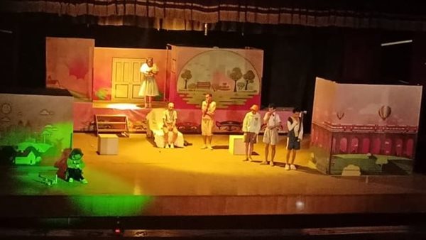 جانب من العروض