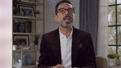 محمد عماد طبيب الأسنان يوضح حالات تغيير لون الڤينير |فيديو