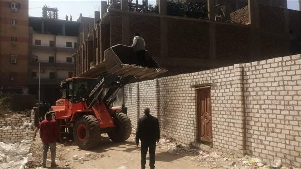 جانب من حملة الإزالة