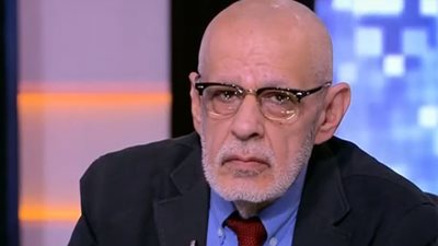 ابنة أسامة أنور عكاشة عن زكي فطين عبد الوهاب: محدش كان بيفتكره بكلمتين 