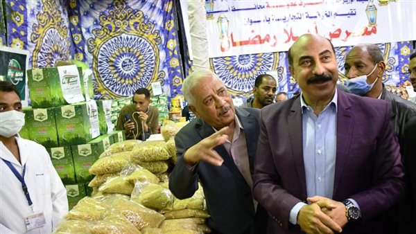 محافظ أسوان