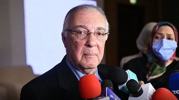 الدكتور طارق صفوت