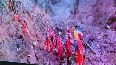 سقطت فجأة.. فرق الإنقاذ الصينية تبحث عن ناجين بين ضحايا طائرة ركاب |فيديو