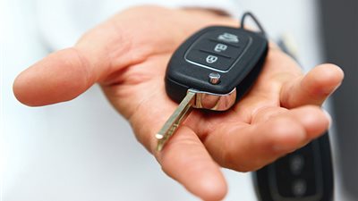 وقف حجوزات السيارات لدى بعض الوكلاء بسبب زيادة الأسعار المرتقبة