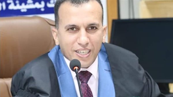 الدكتور حسين ربيع