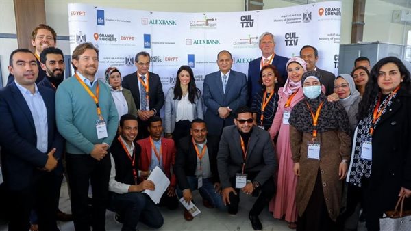 جانب من اللقاء