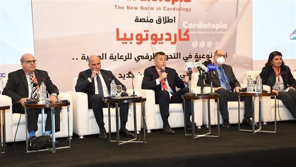 رئيس جامعة عين شمس