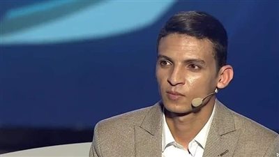 في يومه العالمي| الشاعر محمد عرب صالح: الشعر فن يرتبط بحياة الإنسان